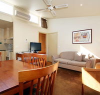Alzburg Resort - Dalby Accommodation