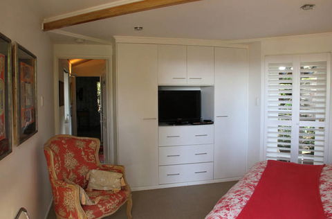 Arabella On Buderim Guesthouse - Dalby Accommodation 0