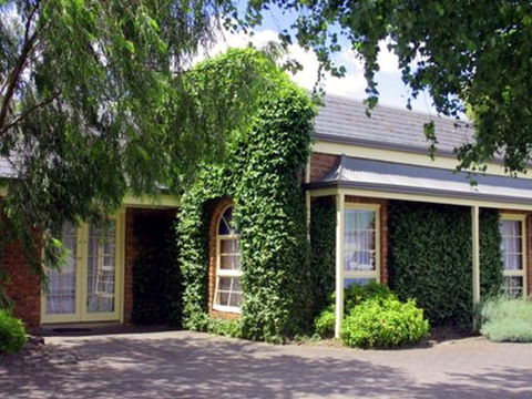 Arkana Motor Inn & Terrace Apartments - Dalby Accommodation 1