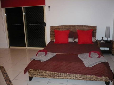 Auspitality Homestay - Dalby Accommodation 1