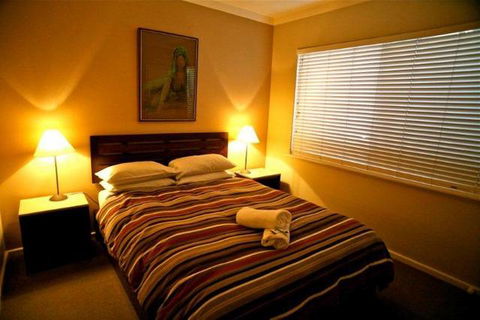 Bayshore Beachside Resort - Dalby Accommodation 2