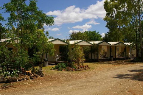 Bedrock Village Caravan Park - Dalby Accommodation 0