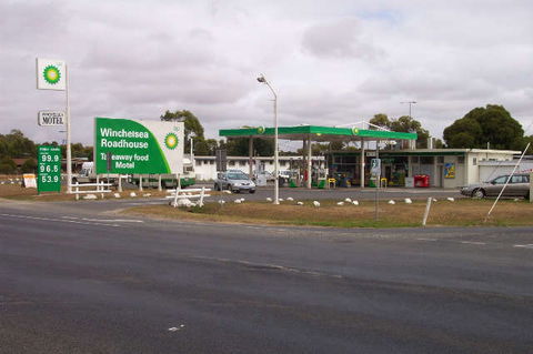 BP Winchelsea - Dalby Accommodation 0