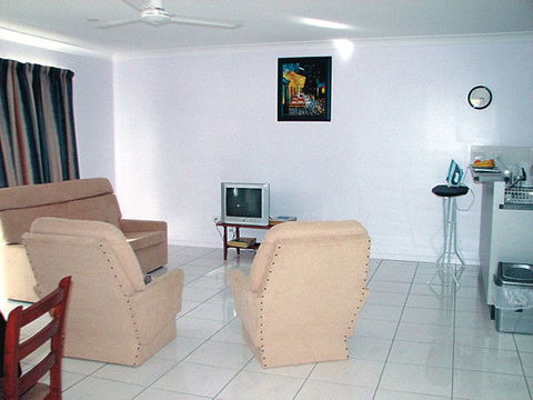 Cargal Apartments - Dalby Accommodation 3