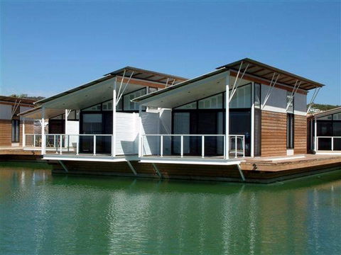 Caves Beachside Resort Hotel - Dalby Accommodation 0