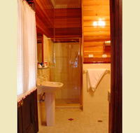 CBC Bed  Breakfast - Dalby Accommodation