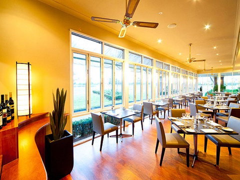 Century Inn - Dalby Accommodation 1