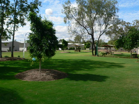 Chinchilla Tourist Park - Dalby Accommodation 2