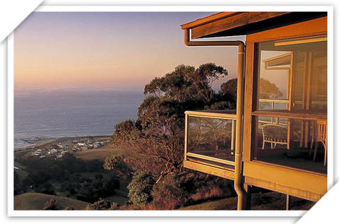 Chris's Beacon Point Restaurant & Villas - Dalby Accommodation 3