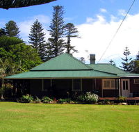 Cobbys of Crystal Pool Holiday Heritage Cottage - Dalby Accommodation