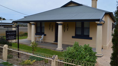 Agnes Cottage Bed And Breakfast - Dalby Accommodation 4