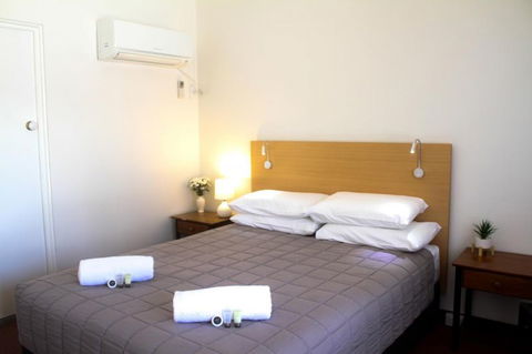 Cowra Motor Inn - Dalby Accommodation 1