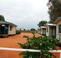 Cooper Cabins - Dalby Accommodation