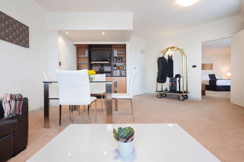 Diplomat Hotel - Dalby Accommodation 0