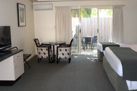 Fairways Resort - Dalby Accommodation 4