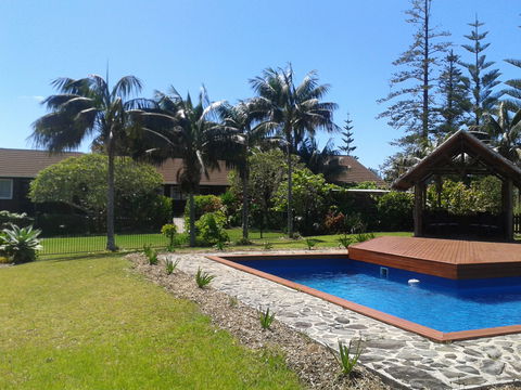 Fletcher Christian Apartments - Dalby Accommodation 4
