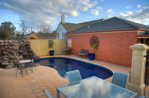 Georgian Motor Lodge - Dalby Accommodation 2