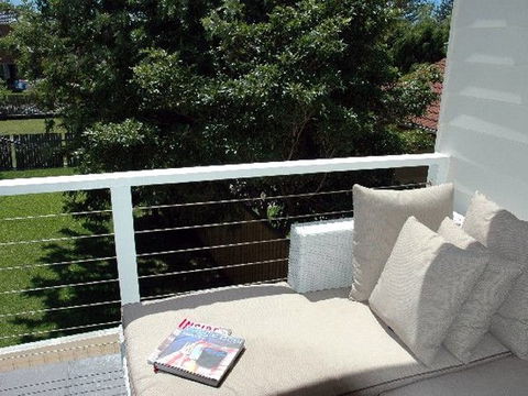 Joylaine Beach House - Dalby Accommodation 1
