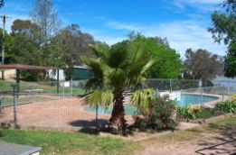 Lake Burrinjuck Leisure Resort - Dalby Accommodation 0