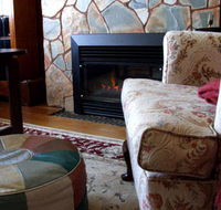 Lawson's Cottage - Dalby Accommodation