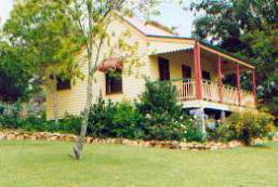 Mango Hill Cottages Bed & Breakfast - Dalby Accommodation 0