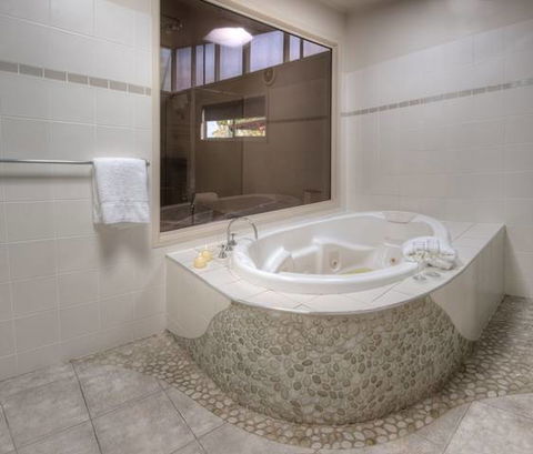 Myall Shores Holiday Park - Dalby Accommodation 5