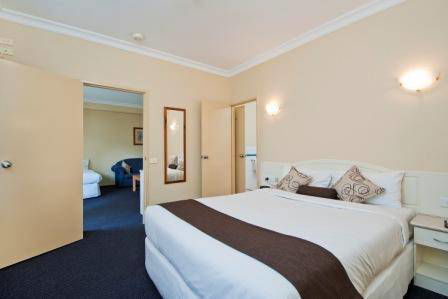 Nagambie Waterfront Motel - Dalby Accommodation 4