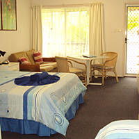 Ocean Park Holiday Units - Dalby Accommodation 1