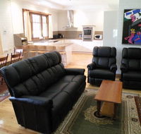Pinkerton Hill Naracoorte Cottages - Dalby Accommodation