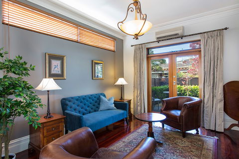 Prahran Village Guest House - Dalby Accommodation 3