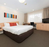 Premier Hotel  Apartments - Dalby Accommodation