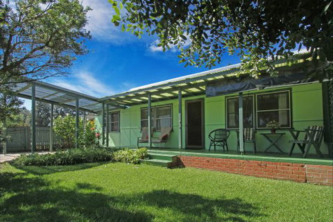 Culburra Cottage - Dalby Accommodation 122