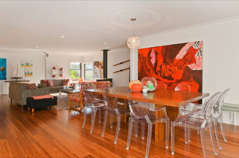 Culburra Cottage - Dalby Accommodation 231