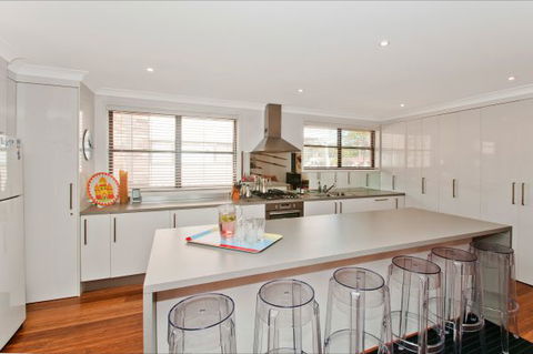 Culburra Cottage - Dalby Accommodation 232