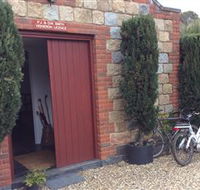 Smiths Folly - Dalby Accommodation