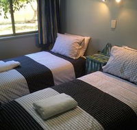 Tin Shack - Dalby Accommodation