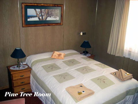 Sages' Haus B&B - Dalby Accommodation 3