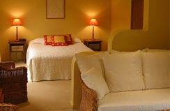 Santa Fe Luxury Bed & Breakfast - Dalby Accommodation 0