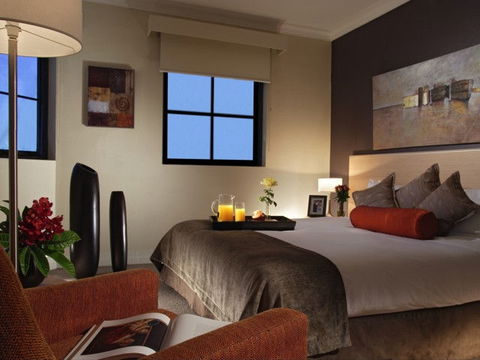 Seasons Harbour Plaza Sydney - Dalby Accommodation 1