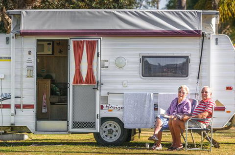 Stuarts Point Holiday Park - Dalby Accommodation 2