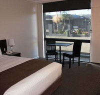 Sunshine Motor Inn