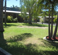 Sussex Palms Holiday Park - Dalby Accommodation