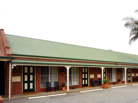 The Elms Motor Inn - Dalby Accommodation 0