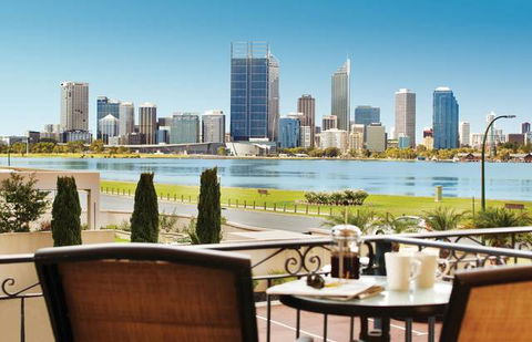 The Peninsula - Riverside Serviced Apartments - Dalby Accommodation 6