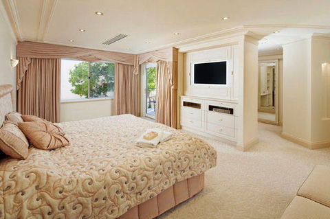 The Peninsula - Riverside Serviced Apartments - Dalby Accommodation 9