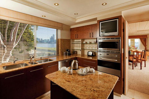 The Peninsula - Riverside Serviced Apartments - Dalby Accommodation 10