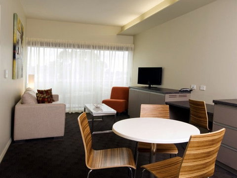 Travelodge Hotel Hobart Airport - Dalby Accommodation 1