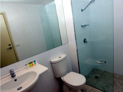 Travelodge Hotel Hobart Airport - Dalby Accommodation 3