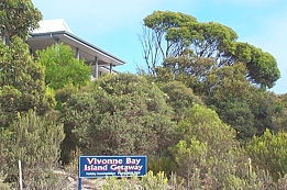 Vivonne Bay Island Getaway - Dalby Accommodation 0