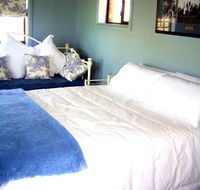 Walls Court Bed  Breakfast - Dalby Accommodation